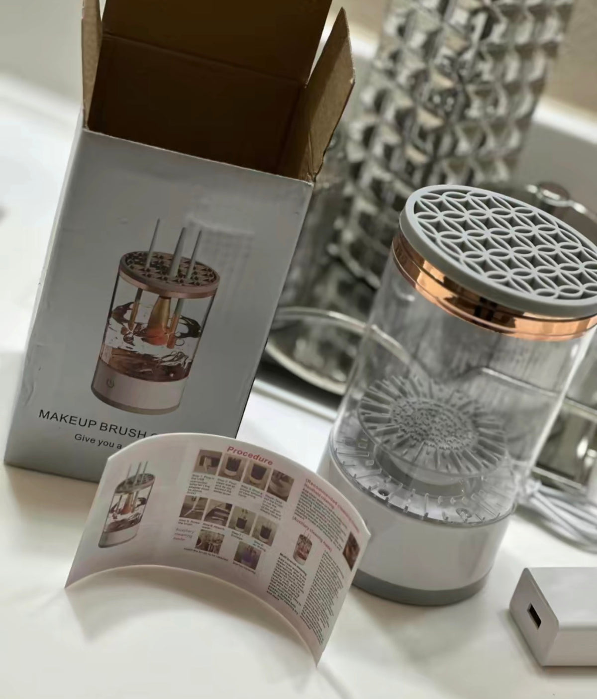Glow Theory™ Luxe Brush Cleaner